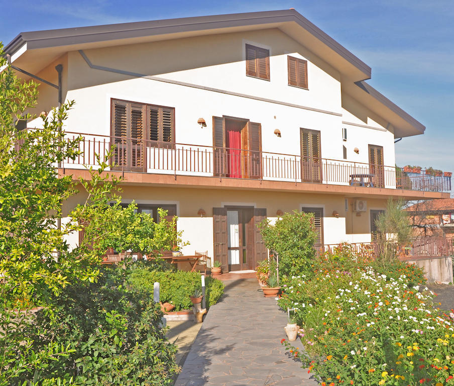 Etna Torre Del Grifo Bed & Breakfast Mascalucia Exterior foto